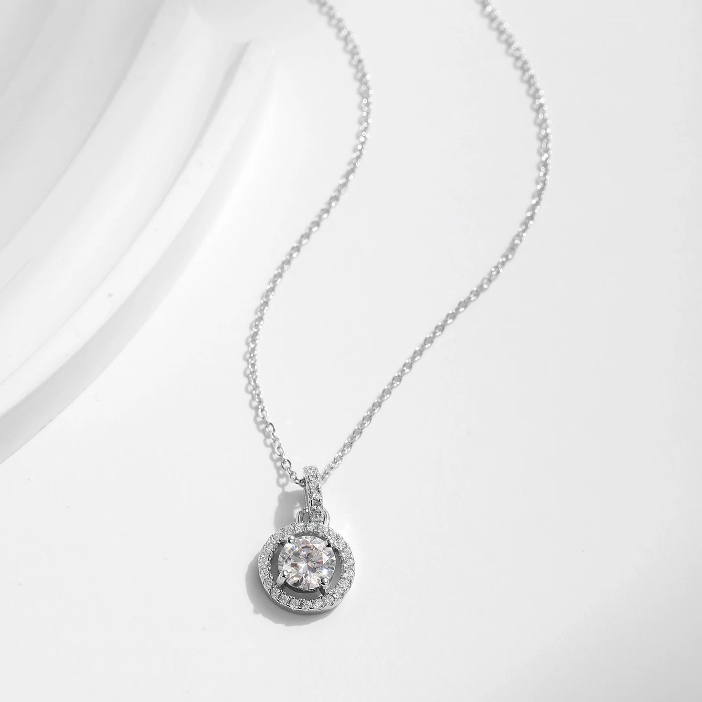 MODIAN® 1 Carat Moissanite Pendant Necklace