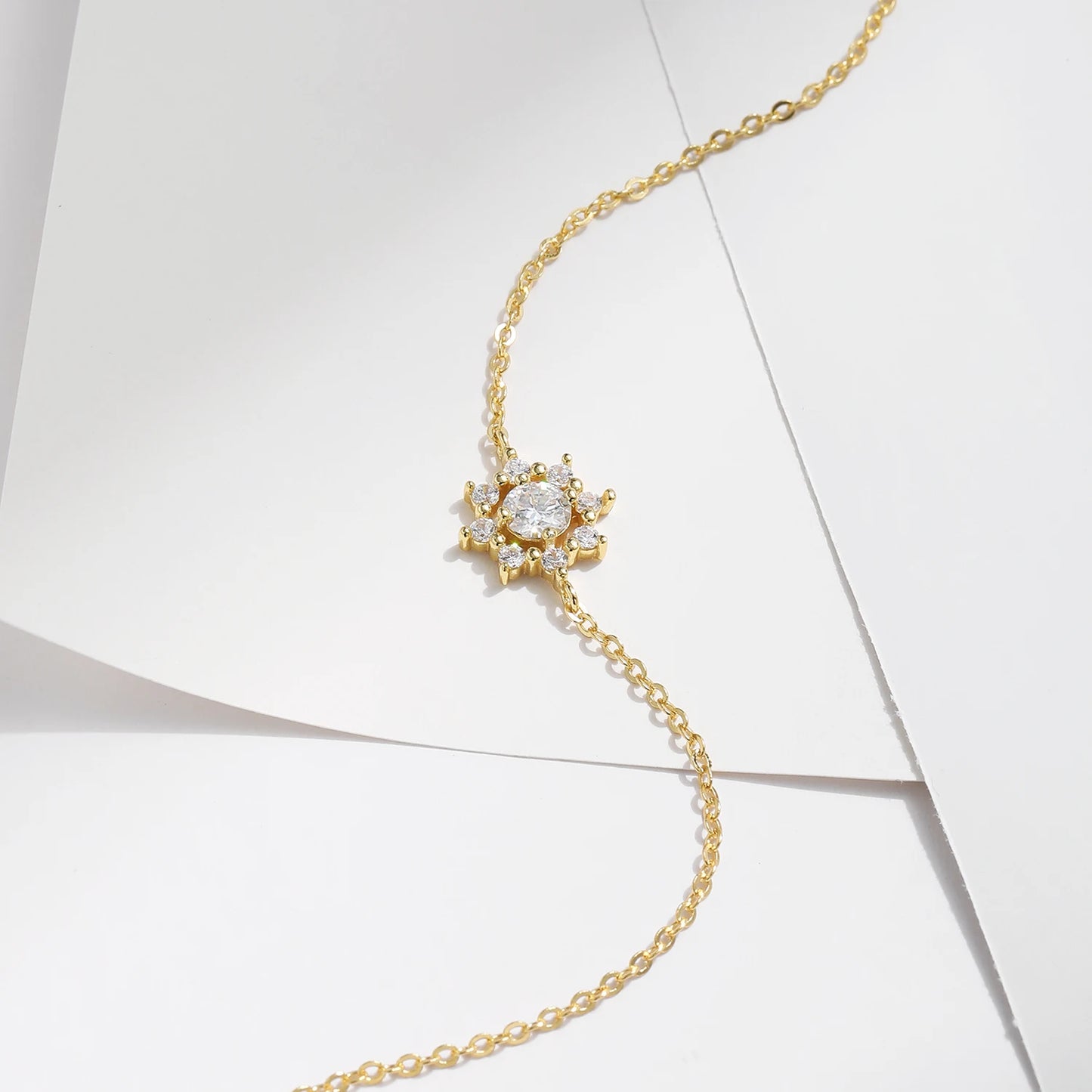 MODIAN® Sterling Silver Snowflake Chain With Moissanite Gem.