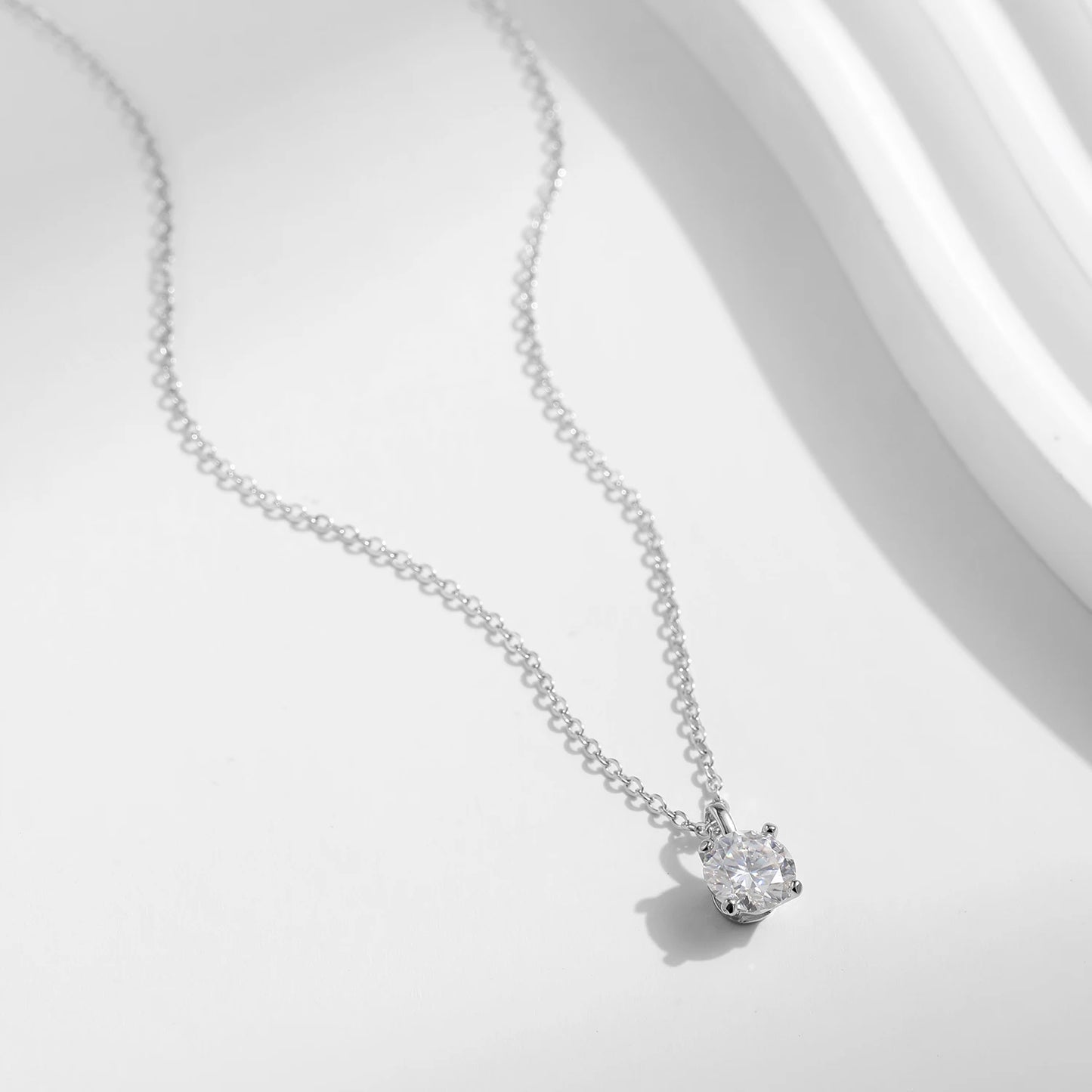 MODIAN® 1 Carat Prong Setting Moissanite Necklace