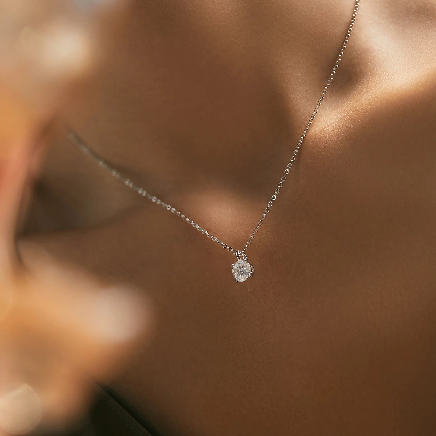 MODIAN® 1 Carat Prong Setting Moissanite Necklace